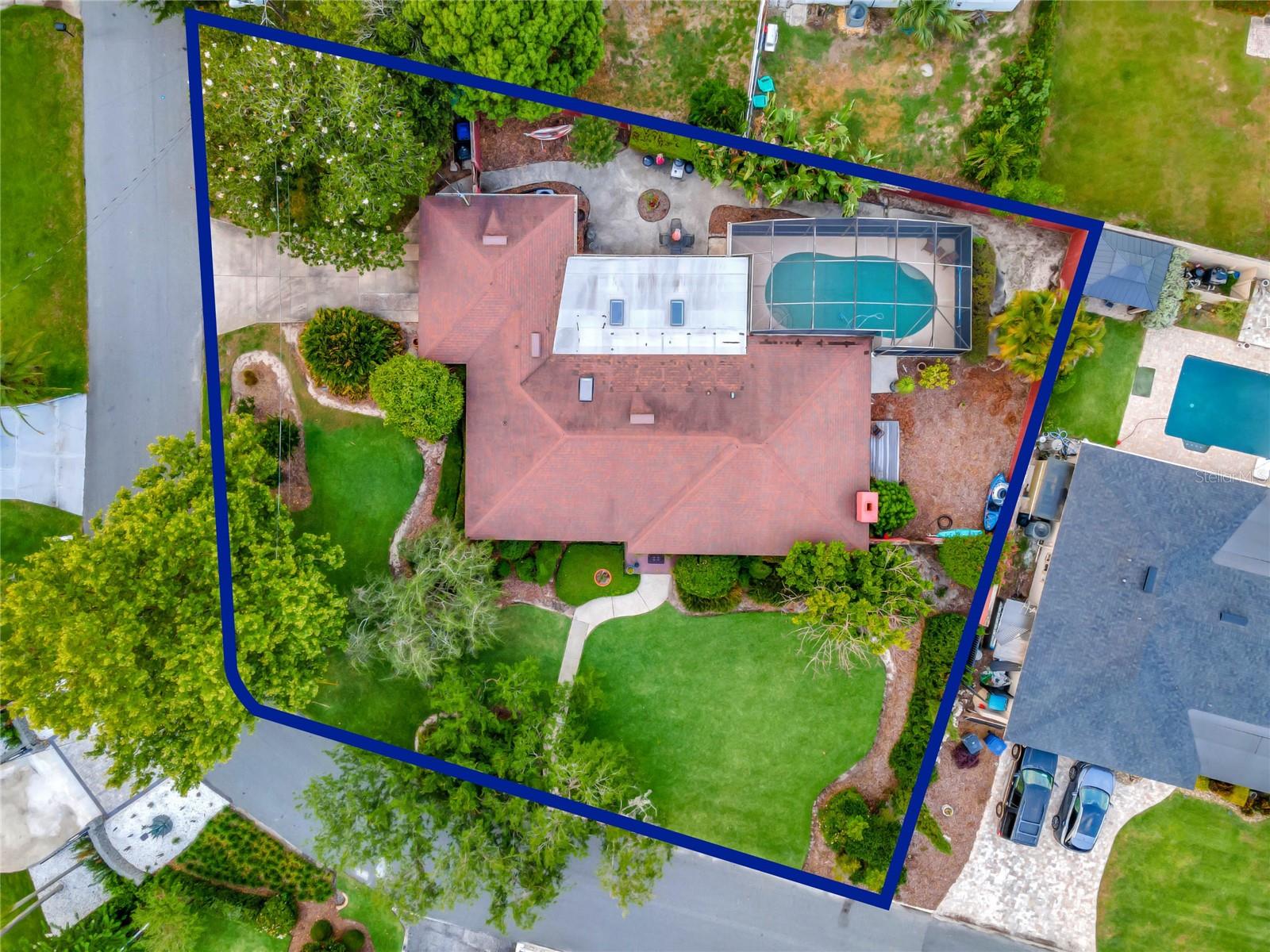 260 RIPPLING LN