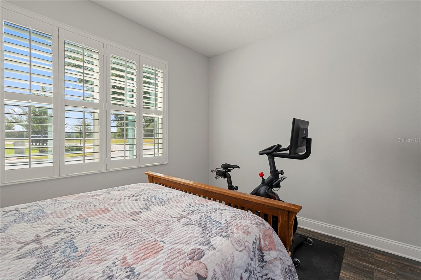 15185 WHITE WAGTAIL LN