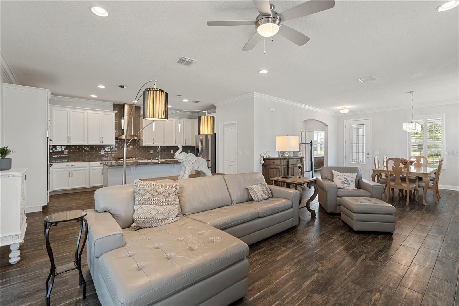 15185 WHITE WAGTAIL LN