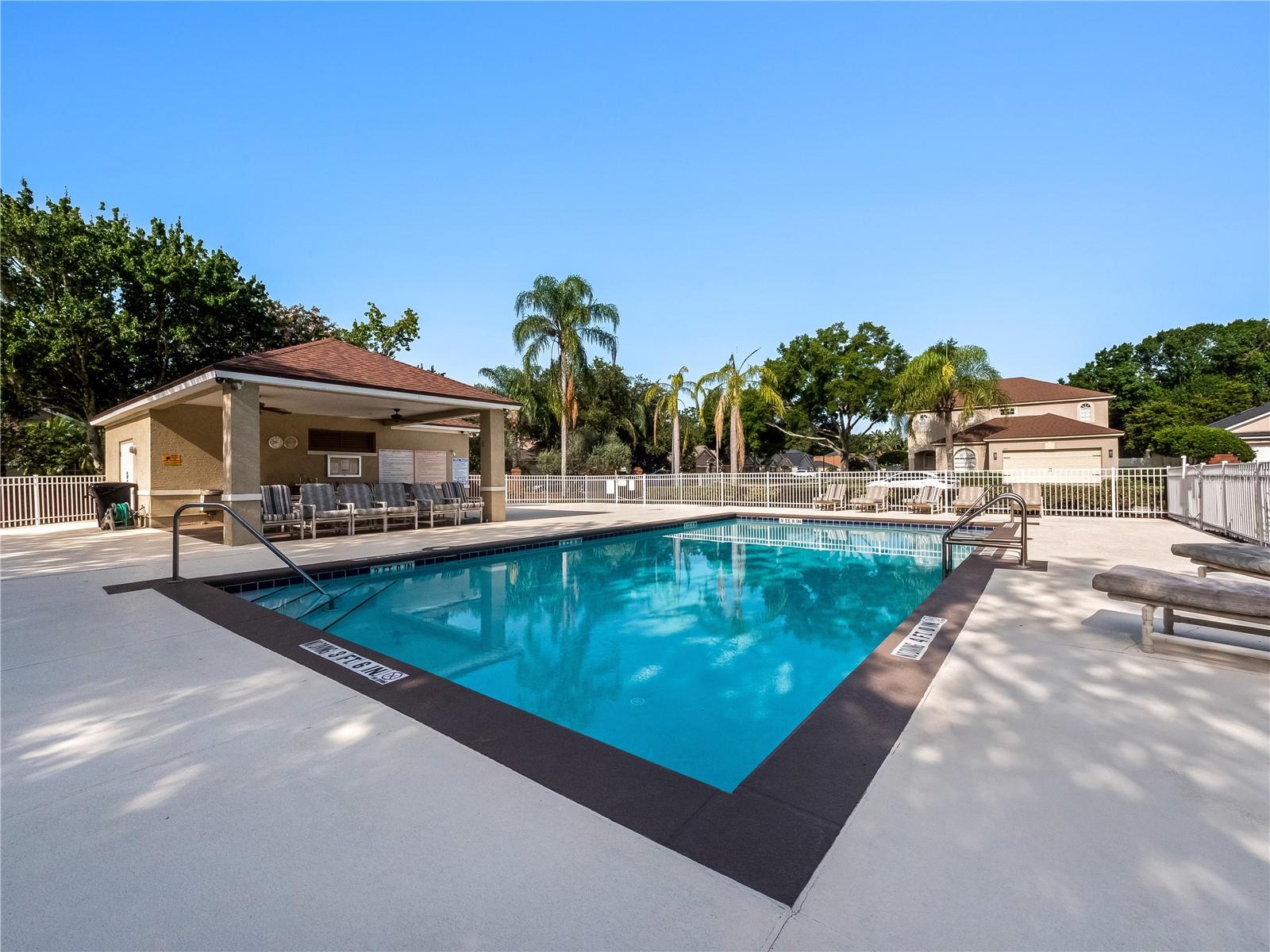 9469 SOUTHERN GARDEN CIR