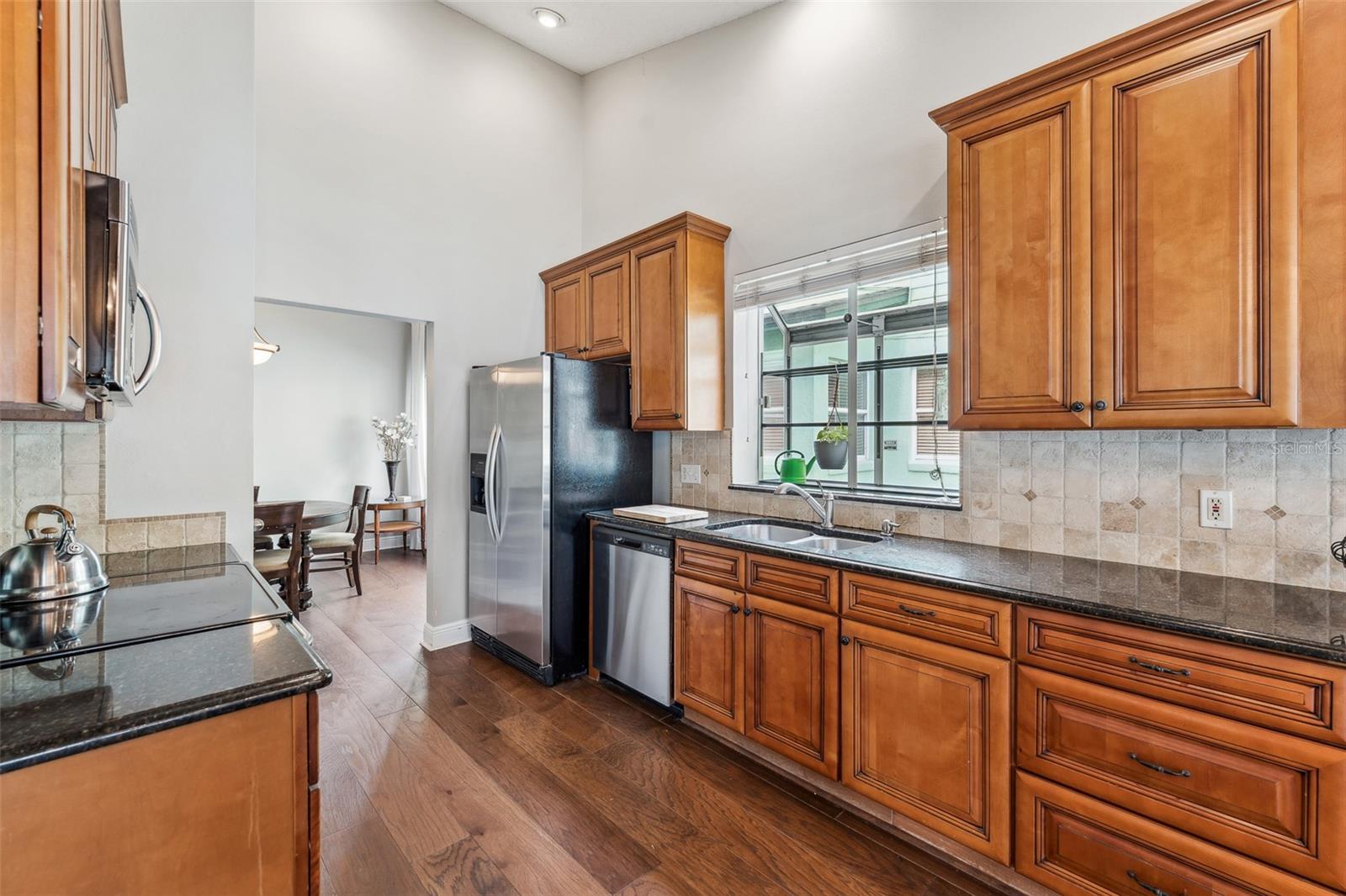 3122 TALL TIMBER DR