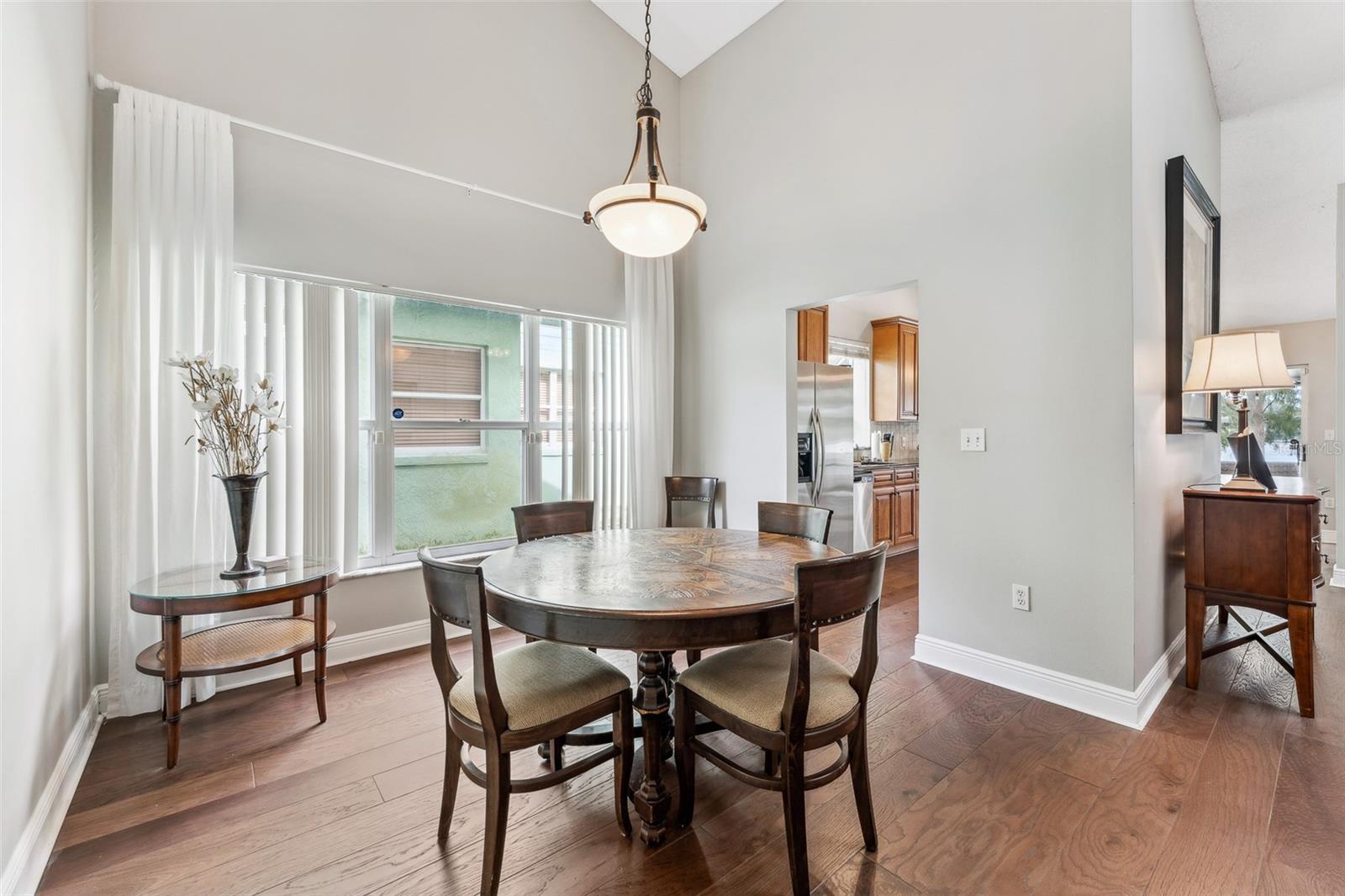 3122 TALL TIMBER DR