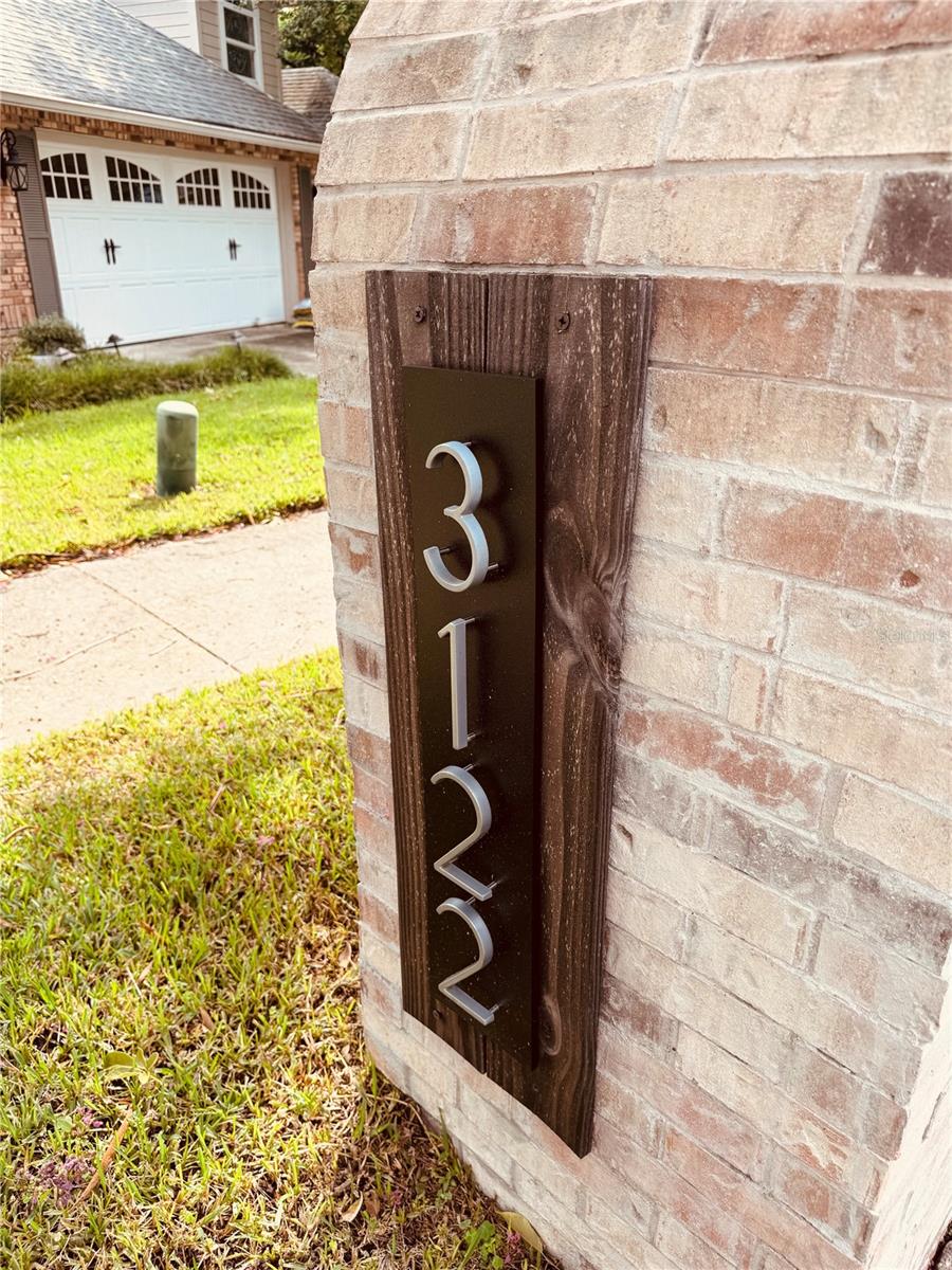 3122 TALL TIMBER DR
