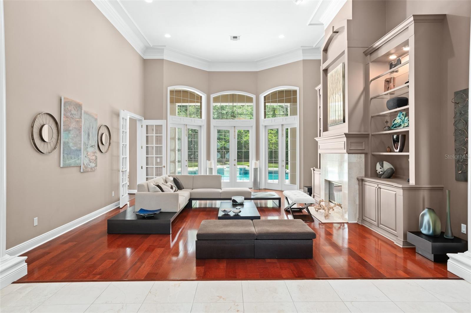 9127 POINT CYPRESS DR