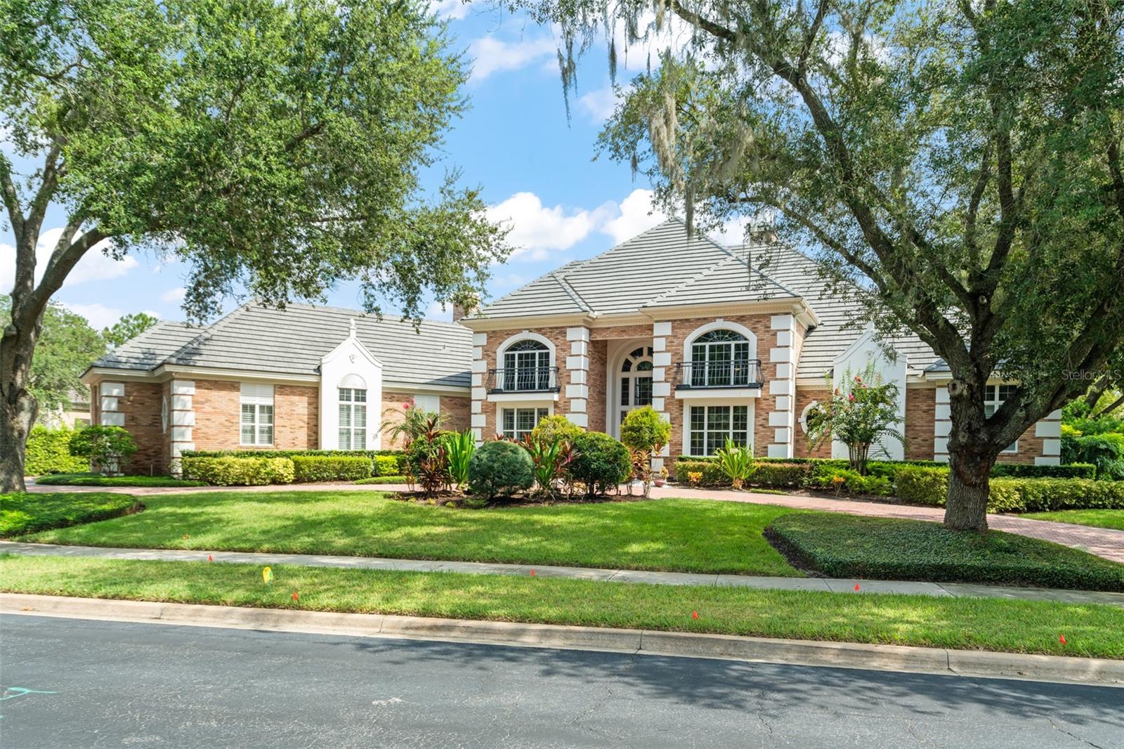 9127 POINT CYPRESS DR