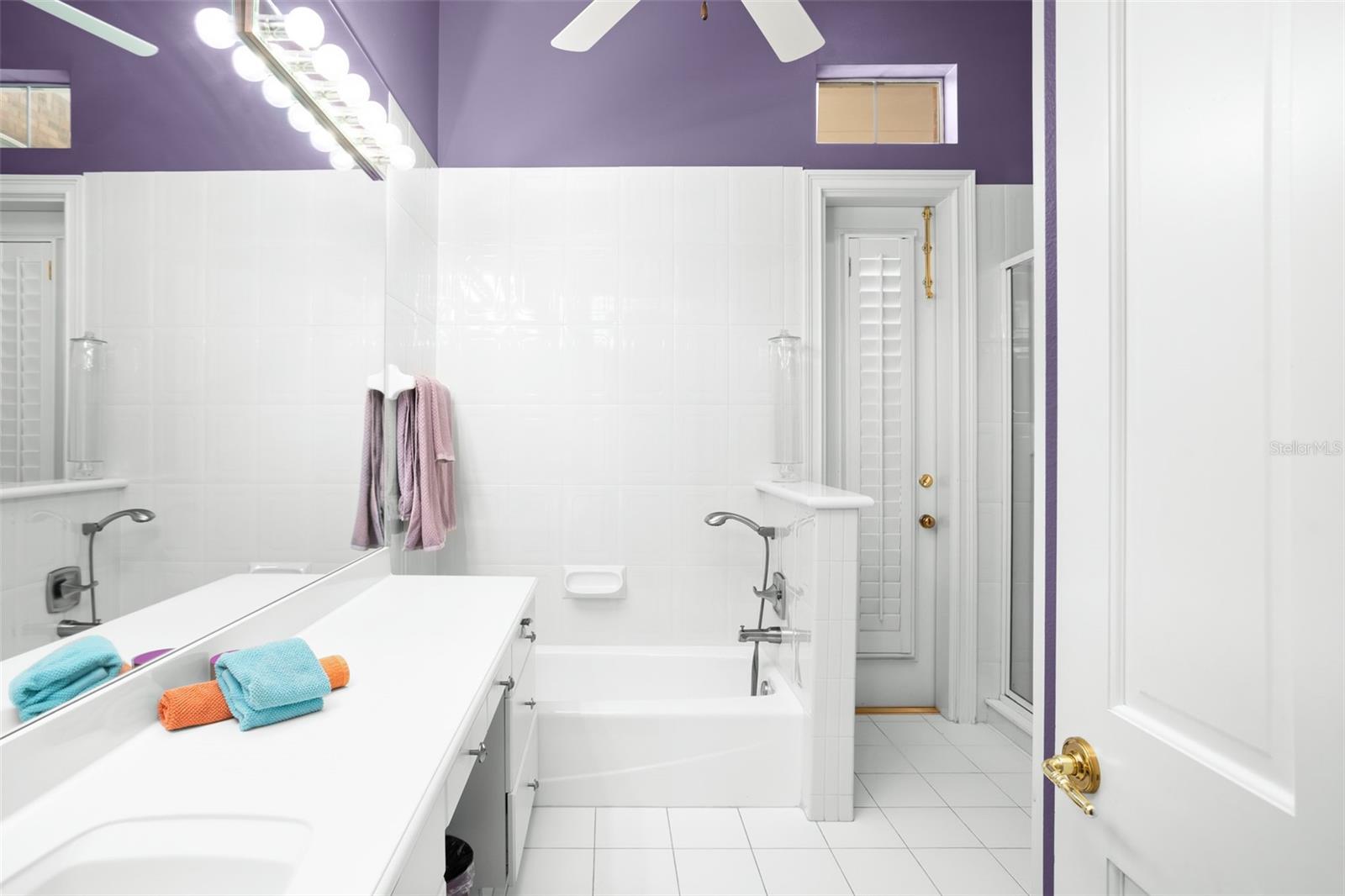 9127 POINT CYPRESS DR