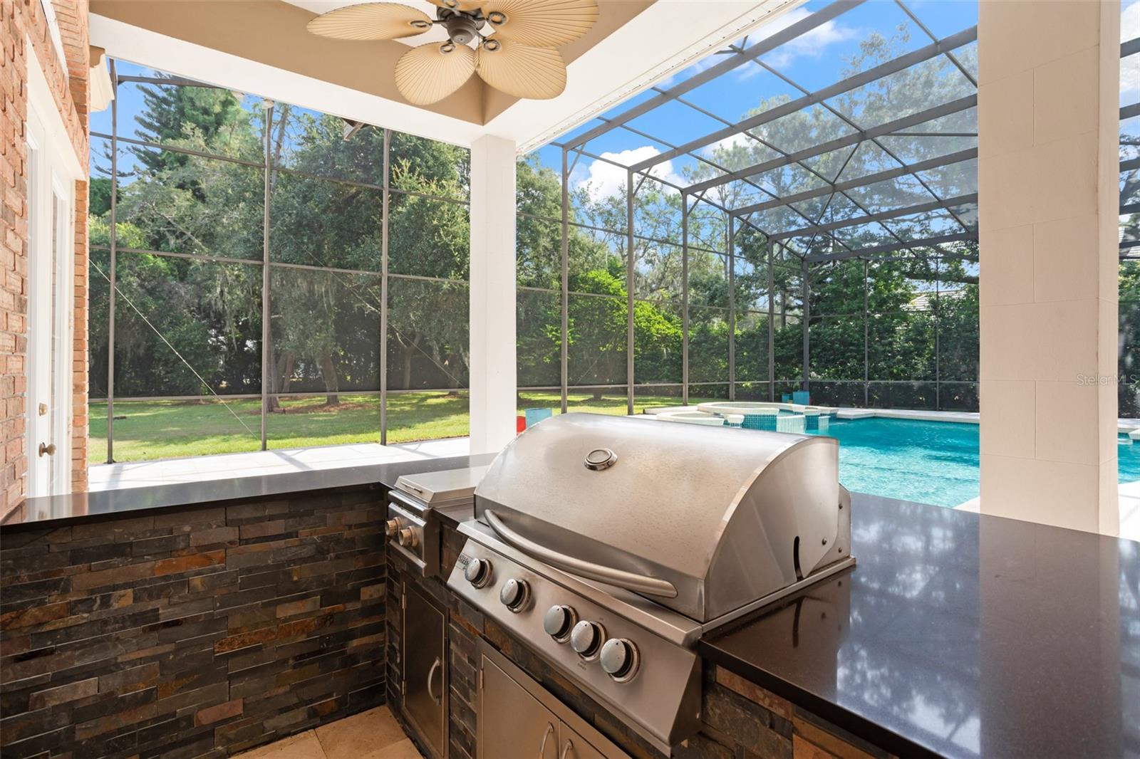 9127 POINT CYPRESS DR