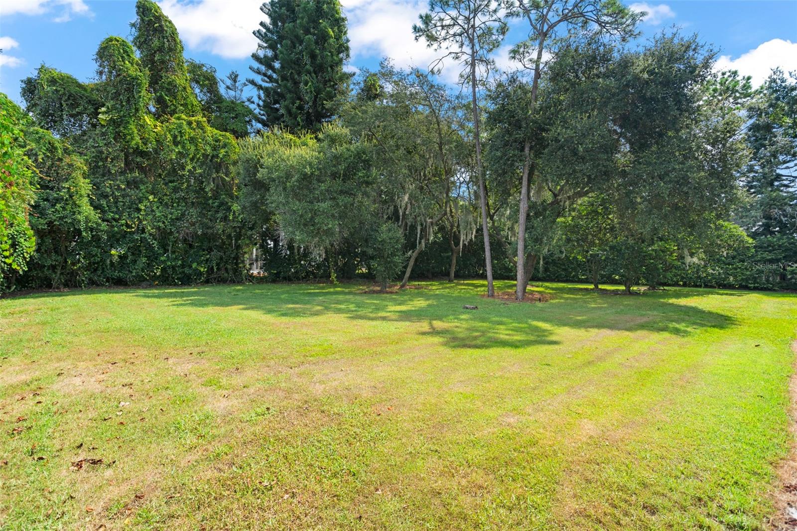 9127 POINT CYPRESS DR