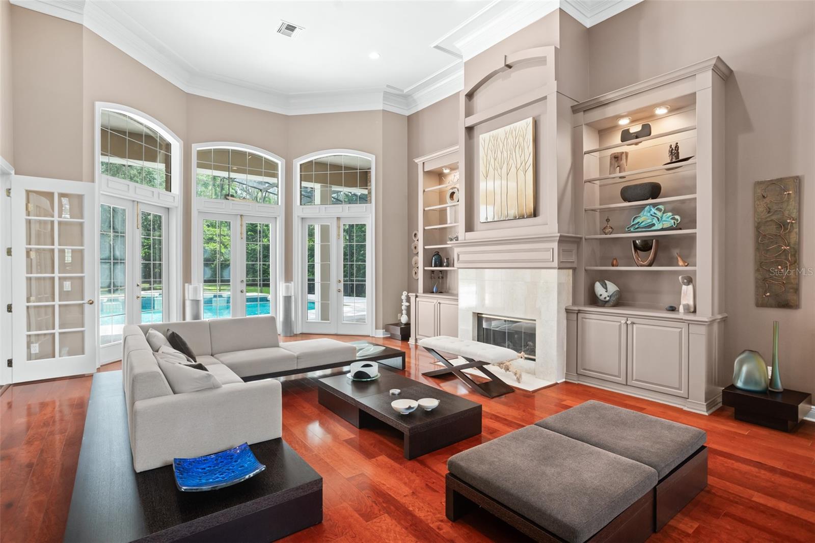 9127 POINT CYPRESS DR