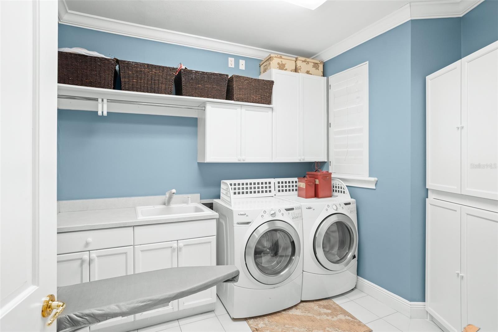 9127 POINT CYPRESS DR