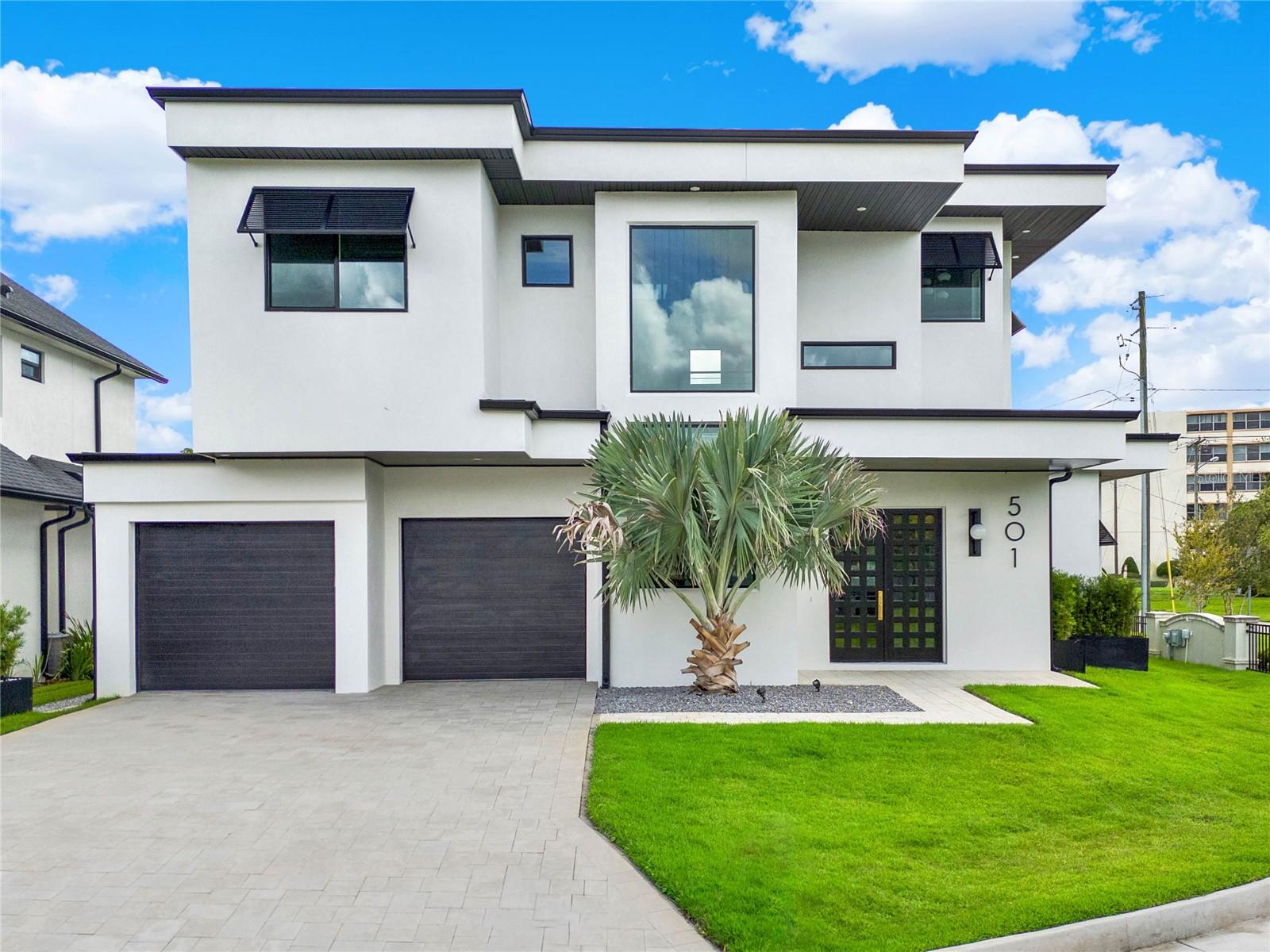 501 COUNTRY CLUB DR