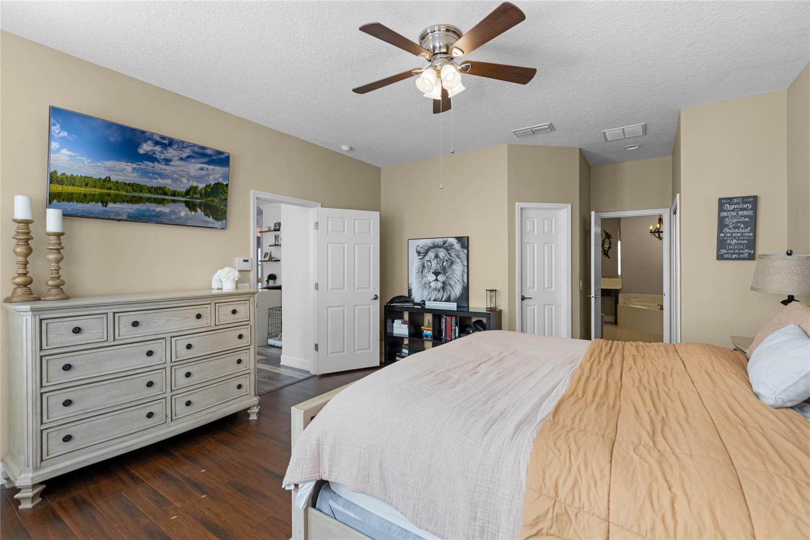 619 RICHARD L MARK DR