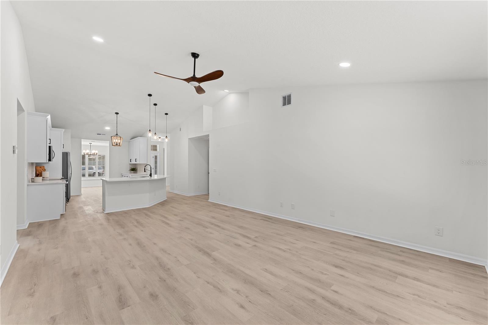 825 HAVEN OAK CT