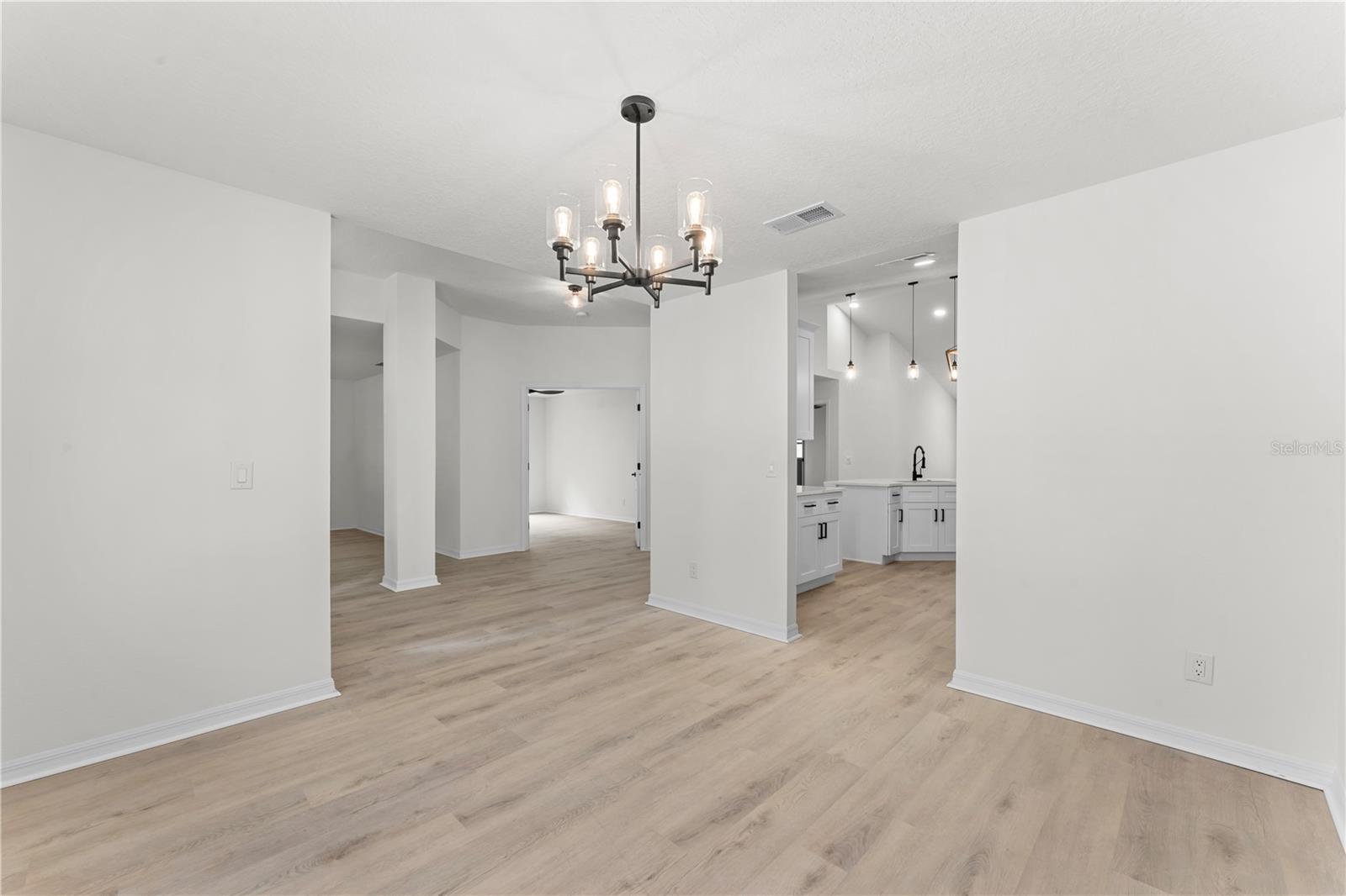 825 HAVEN OAK CT