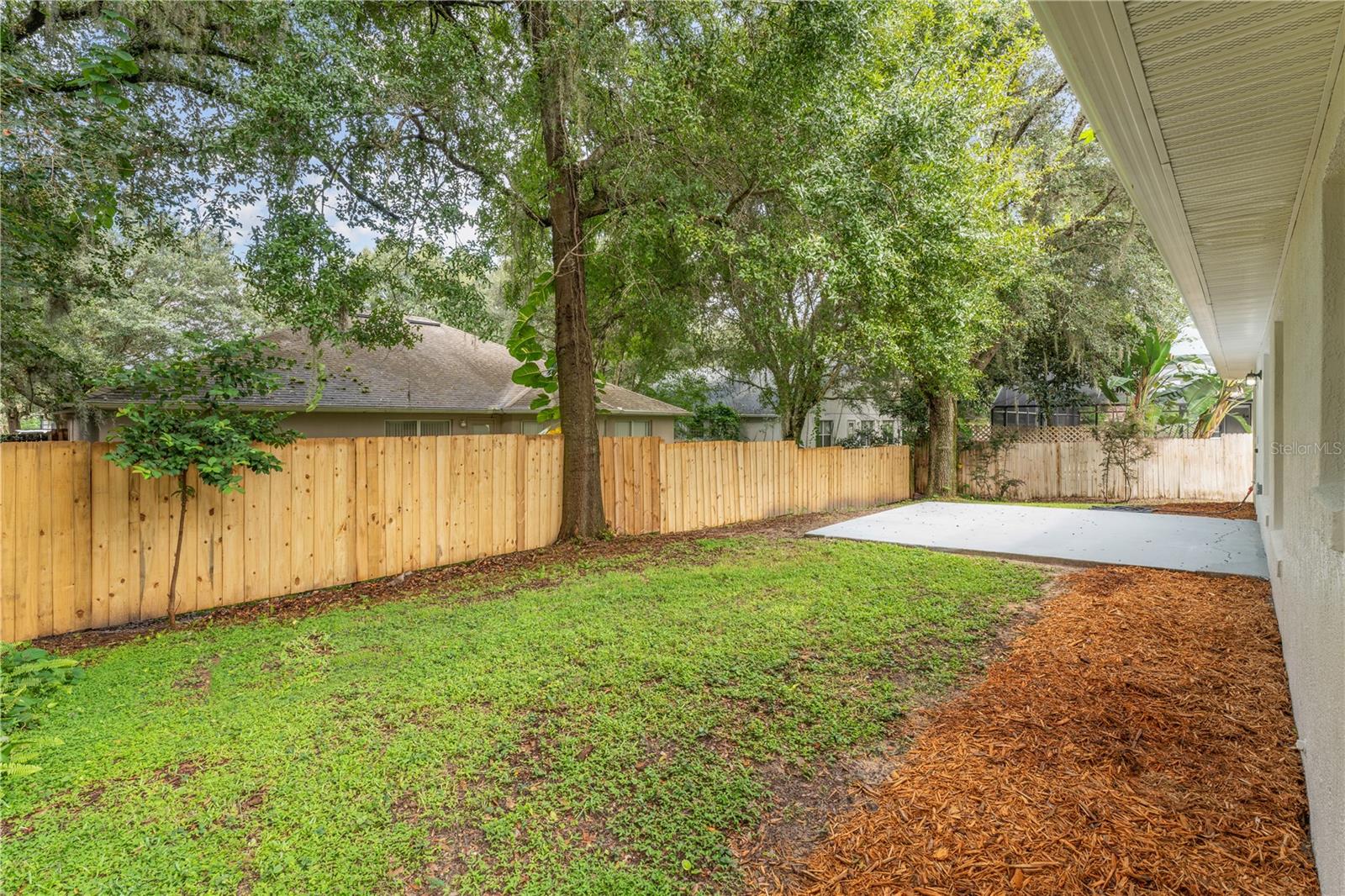 825 HAVEN OAK CT