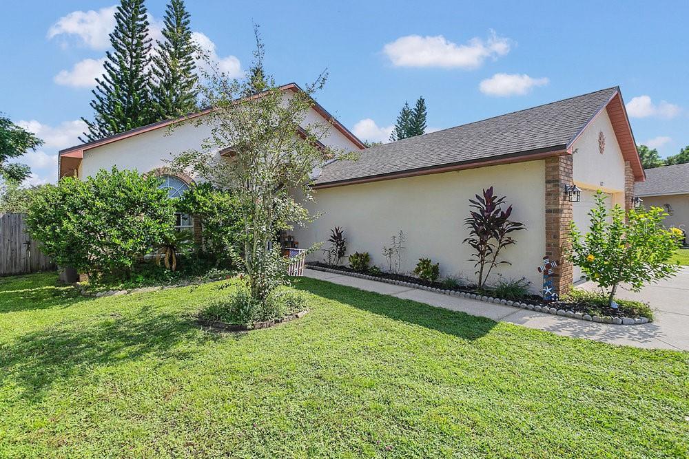 1077 COUNTRY COVE CT