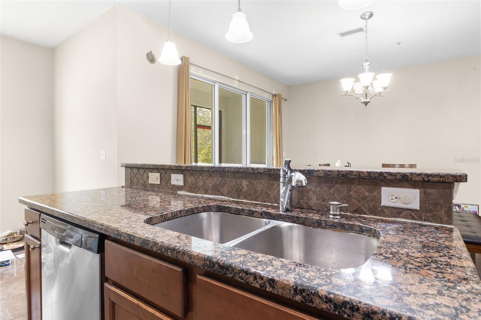 8634 MIRAMAR TERRACE CIR