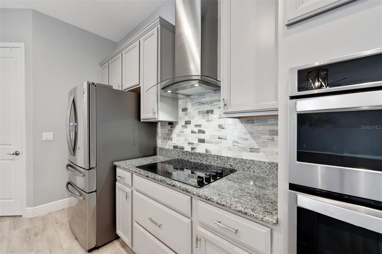 5493 ORANGE ORCHARD DR