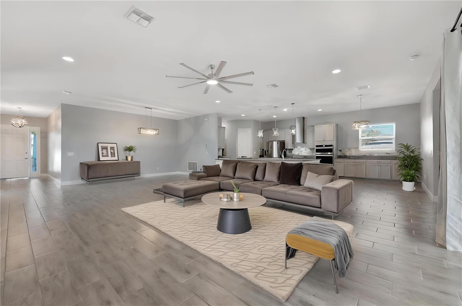 5493 ORANGE ORCHARD DR