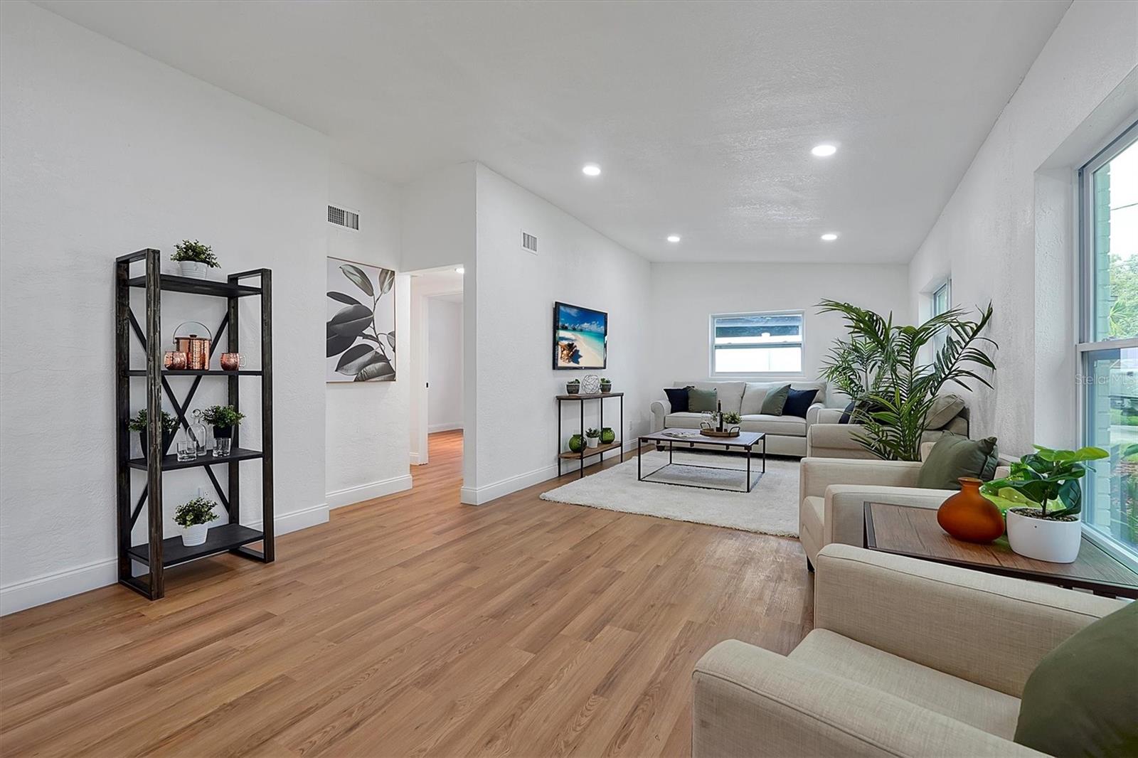1711 WHITE AVE