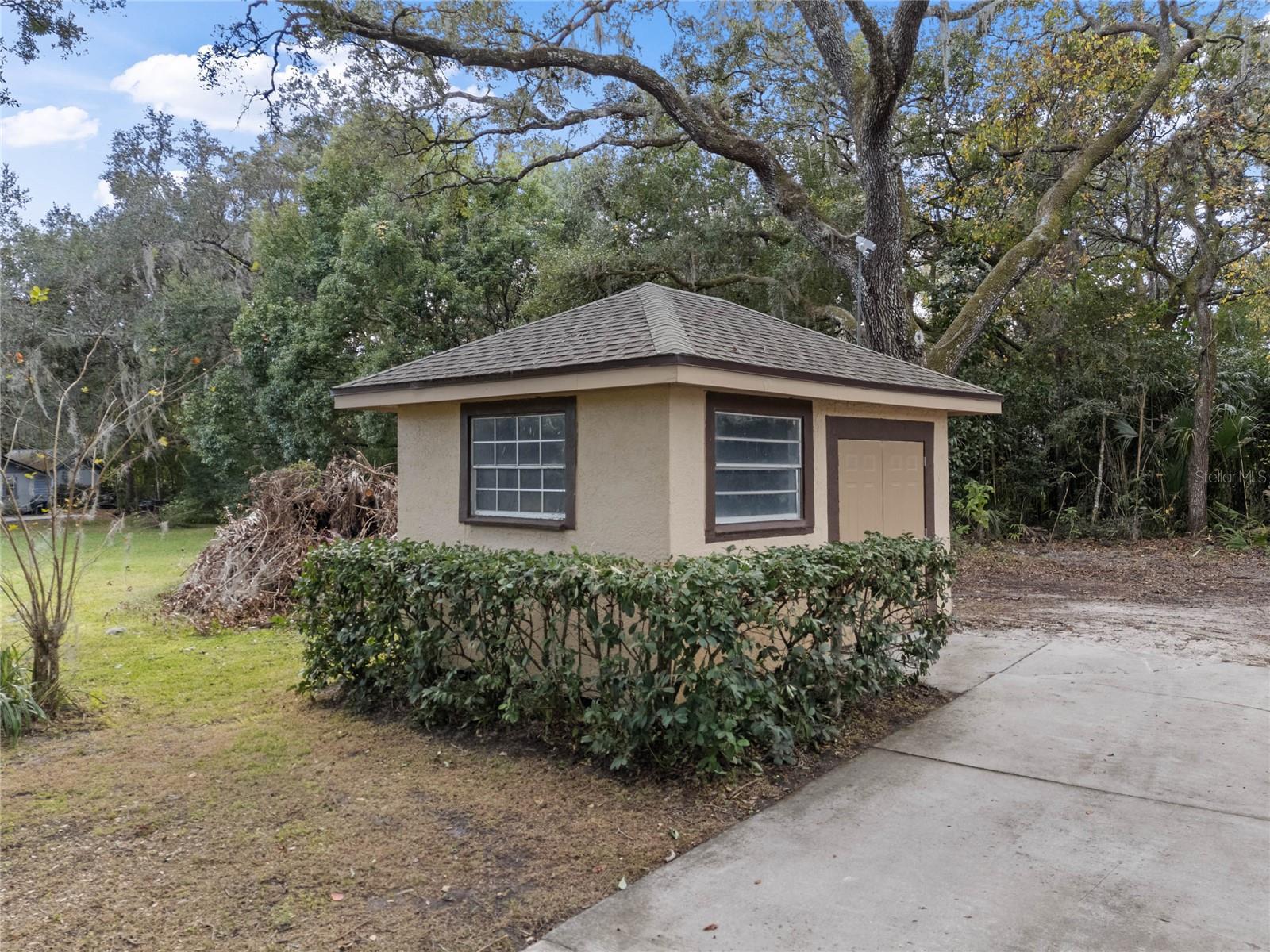 502 N NOEL CT