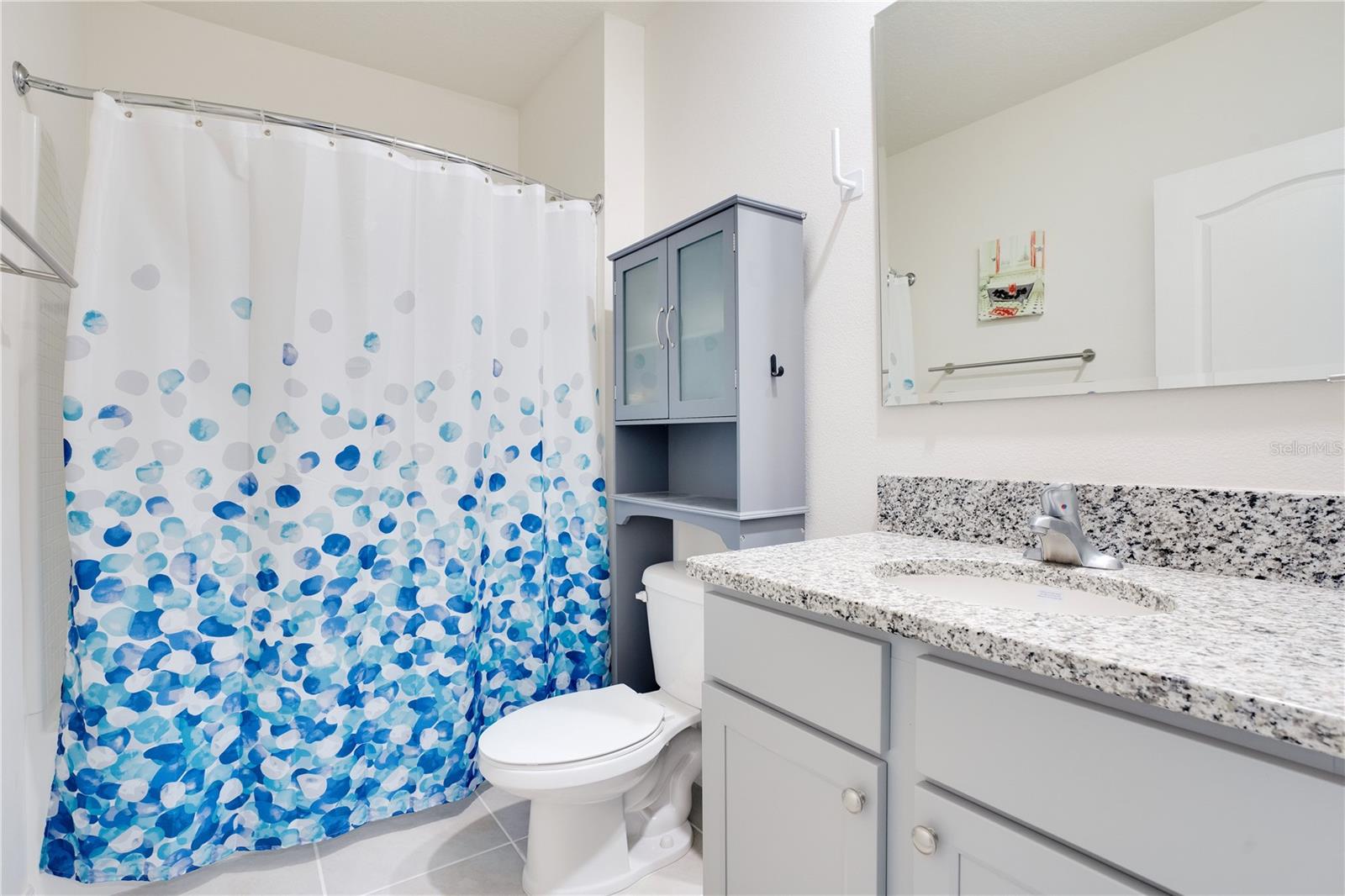 344 AMERICAN HOLLY AVE