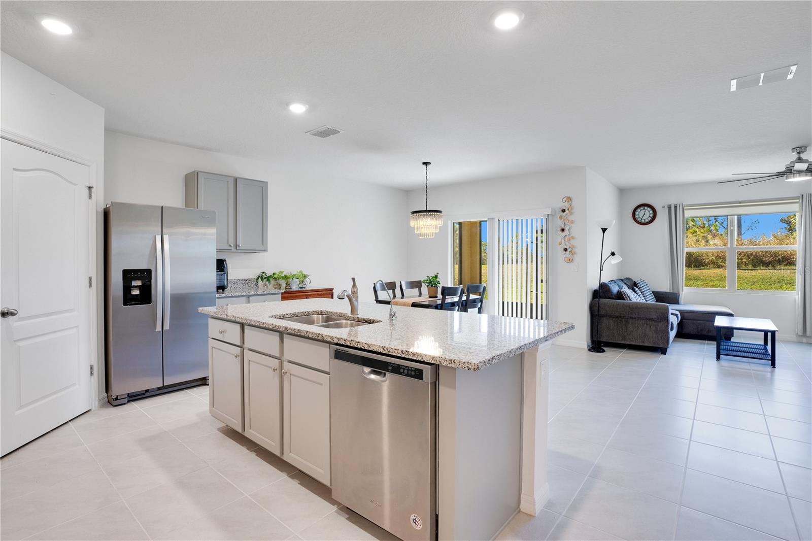 344 AMERICAN HOLLY AVE