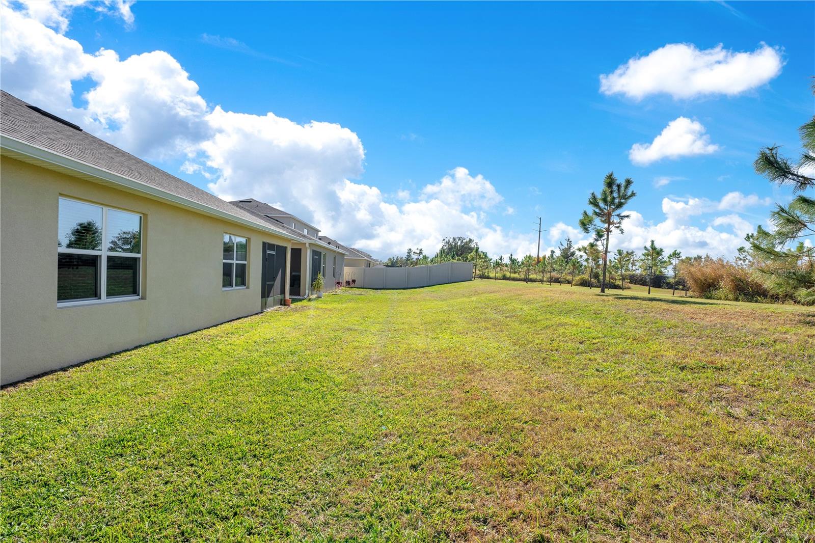 344 AMERICAN HOLLY AVE