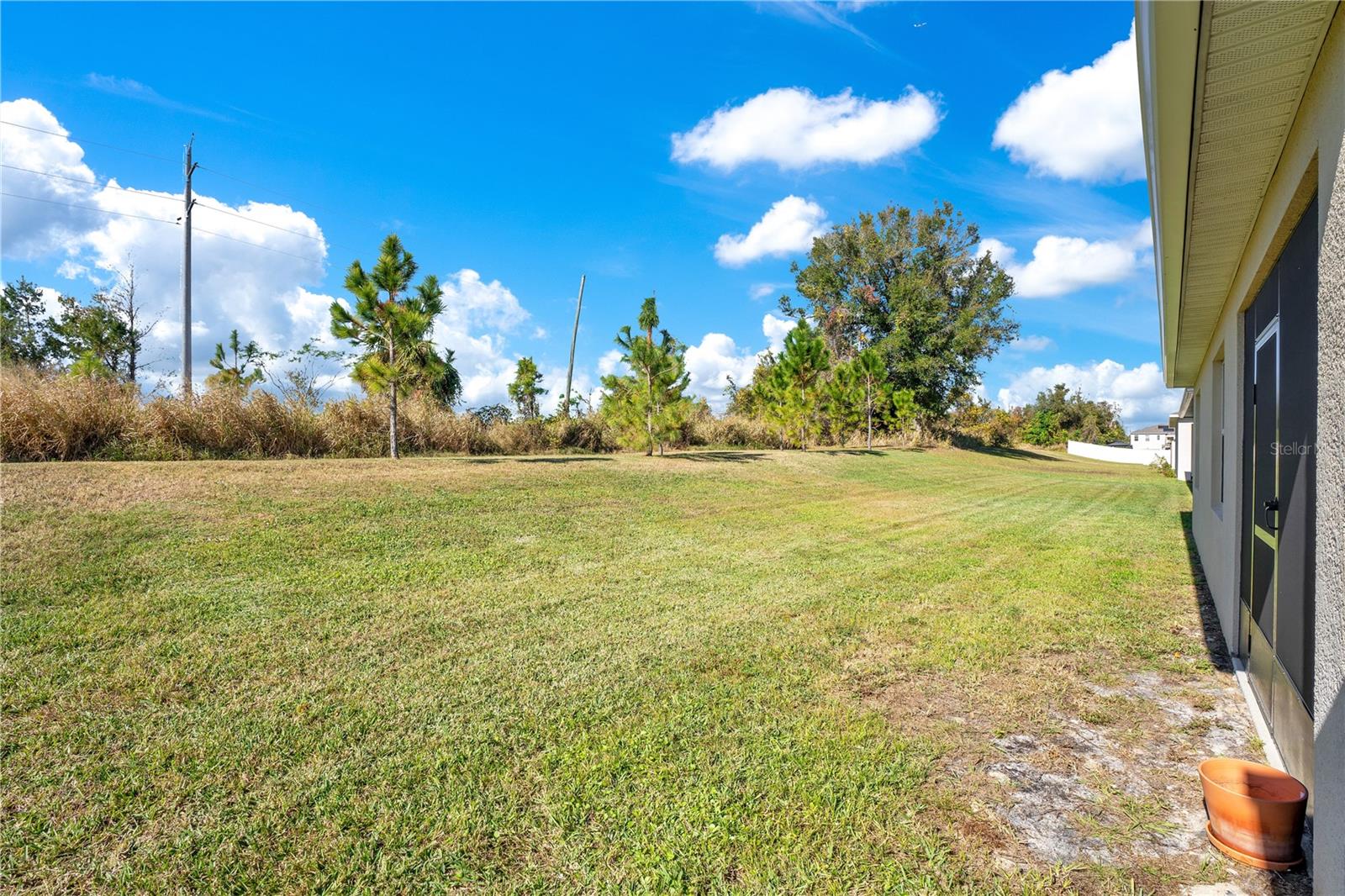 344 AMERICAN HOLLY AVE