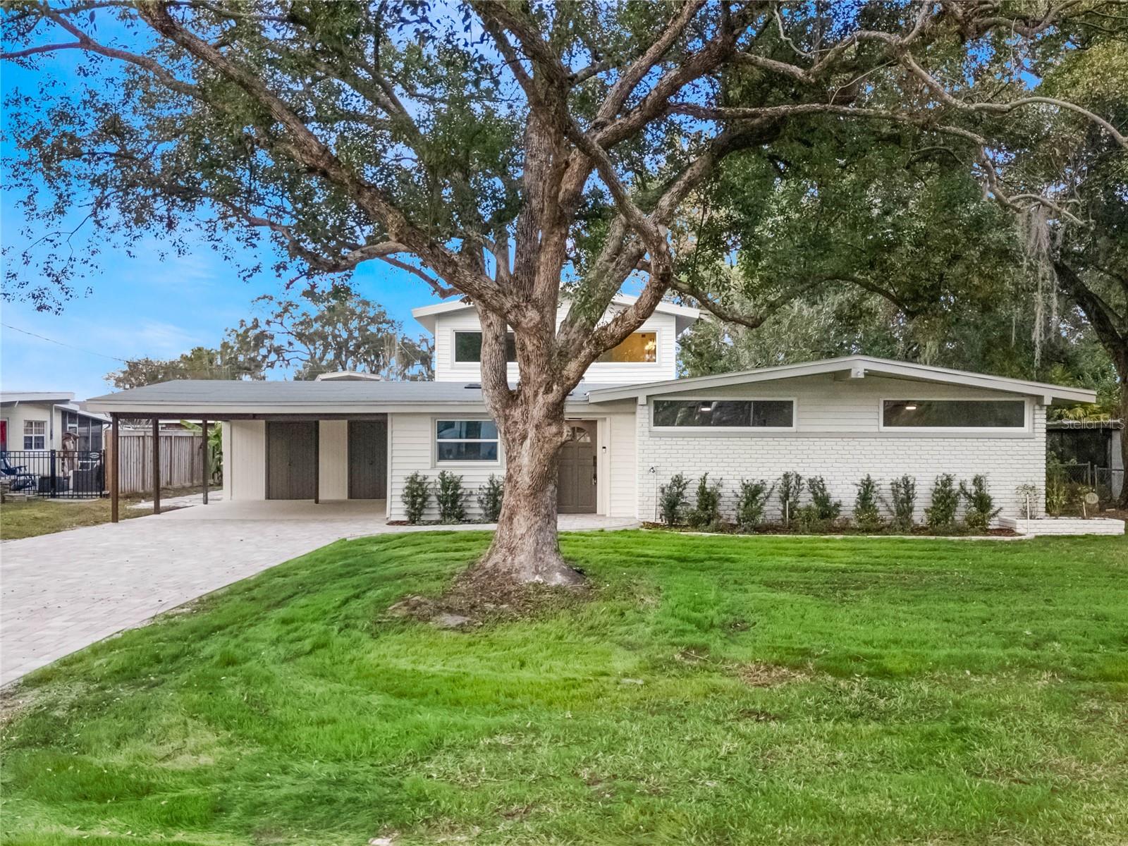 2207 HOMEWOOD DR