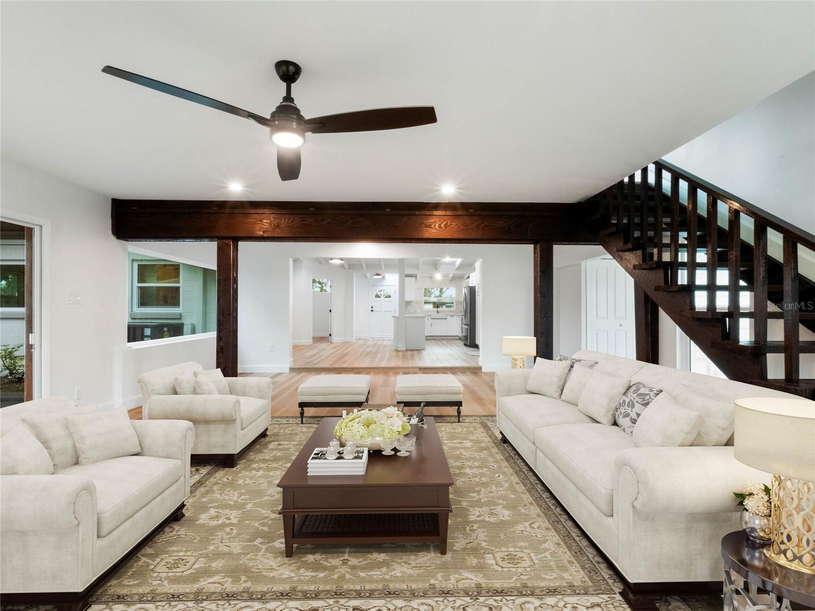 2207 HOMEWOOD DR
