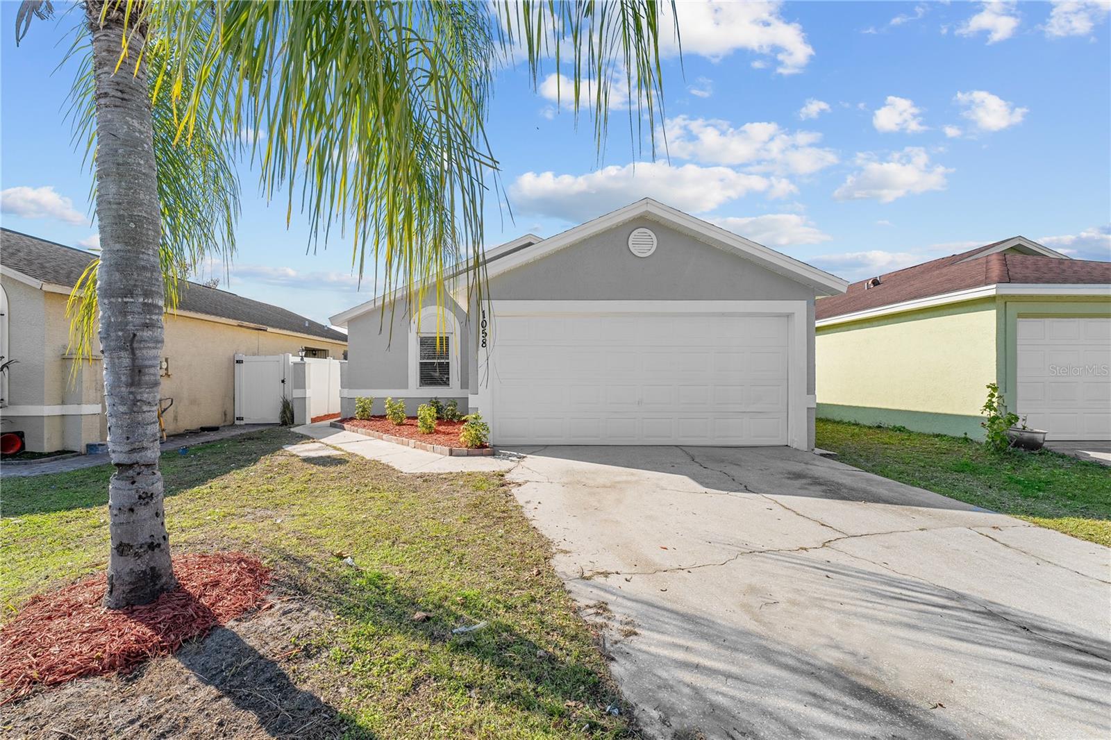 1058 FLORIDA HOLLY DR
