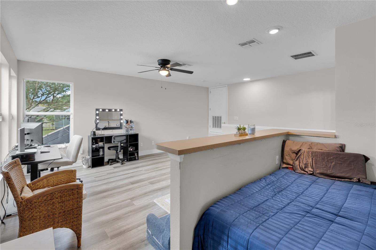 11013 CREIGHTON DR