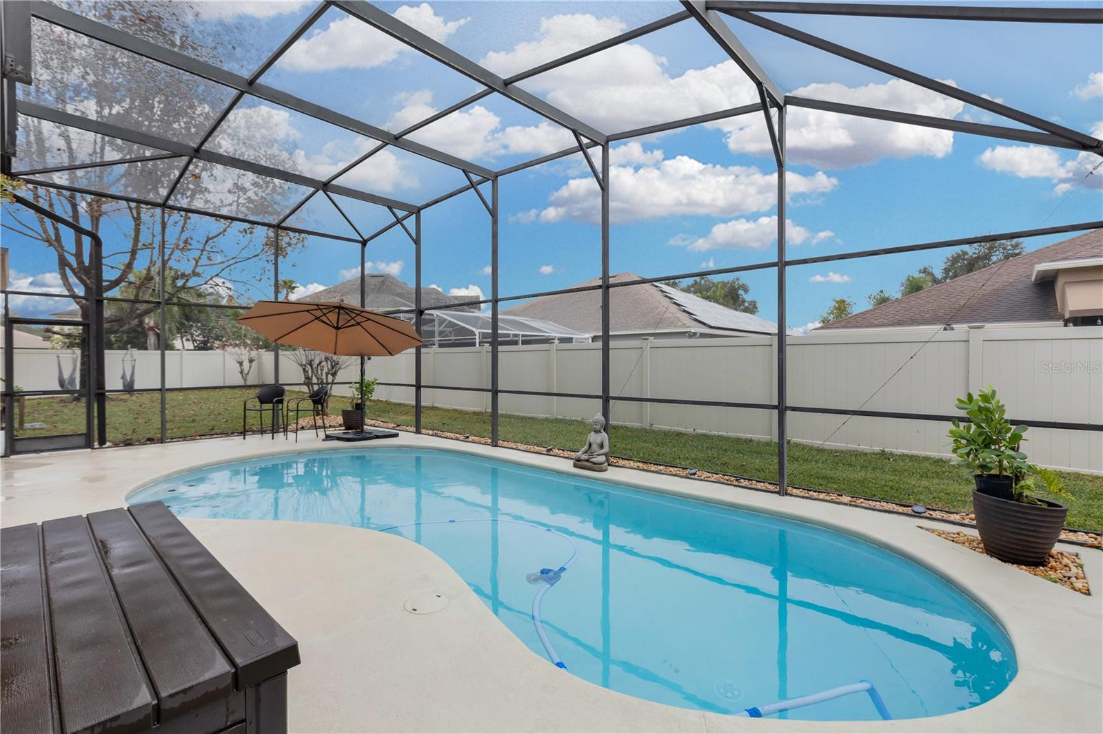 11013 CREIGHTON DR