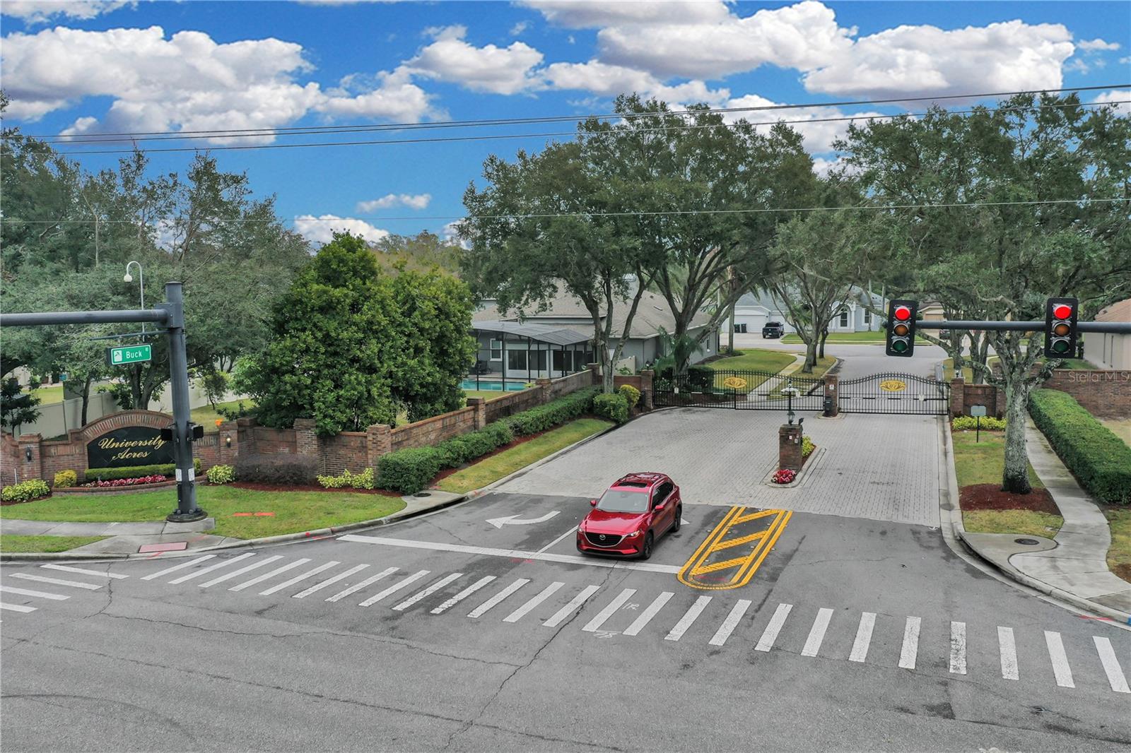11013 CREIGHTON DR