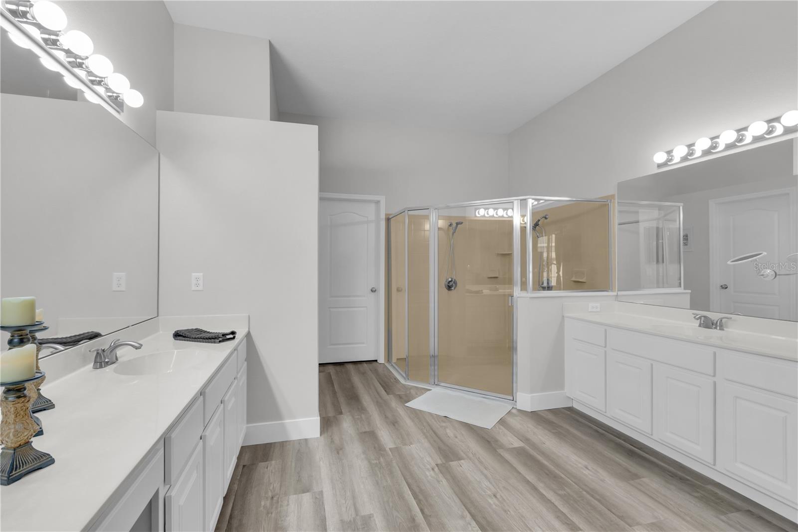11013 CREIGHTON DR