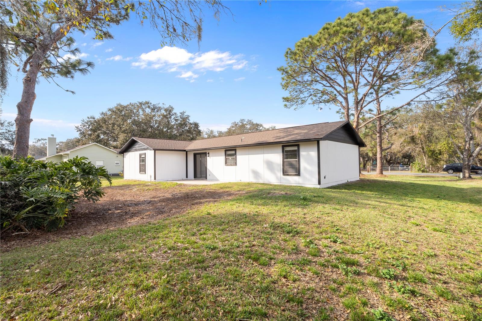 4870 ORIOLE DR