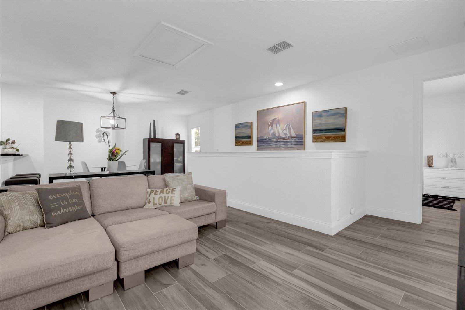 11402 CAMDEN LOOP WAY