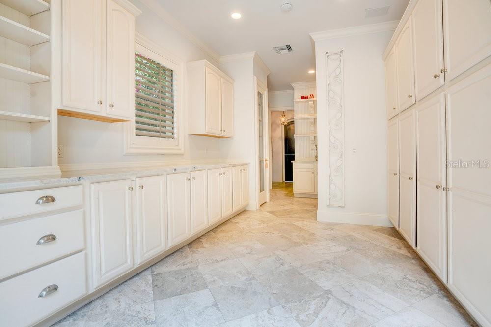 1400 ALABAMA DR