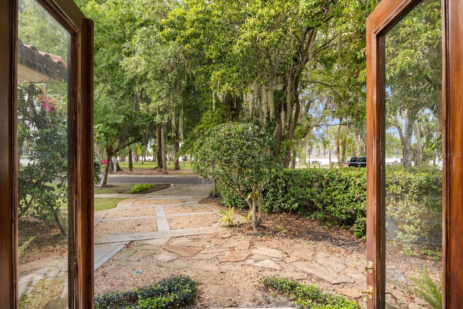 1400 ALABAMA DR