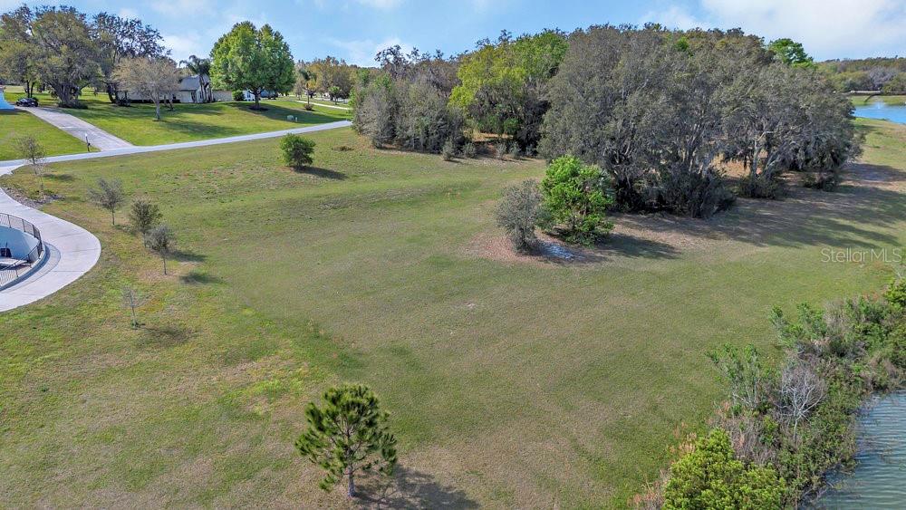 36717 BARRINGTON DR