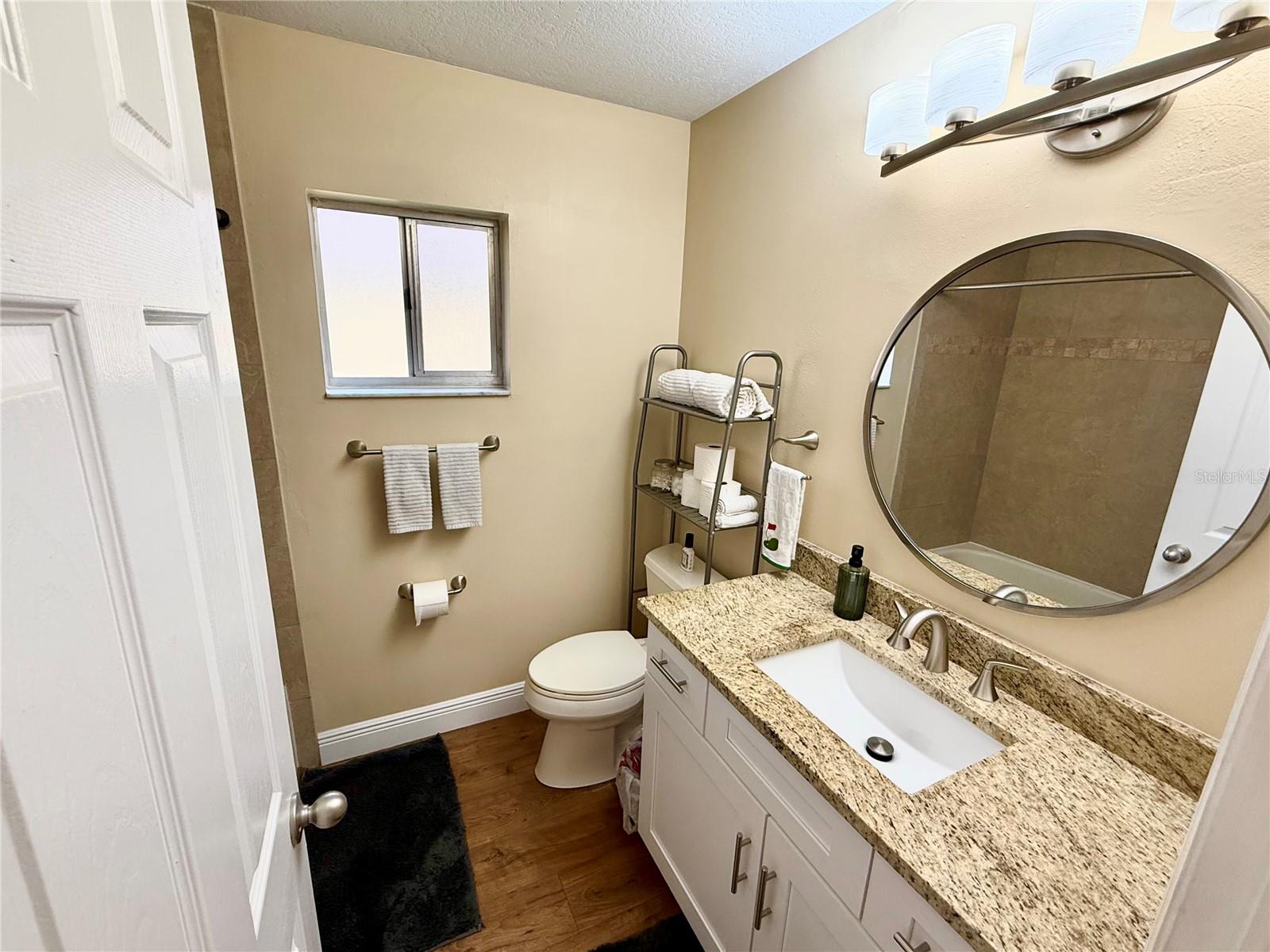 884 HEATHER GLEN CIR