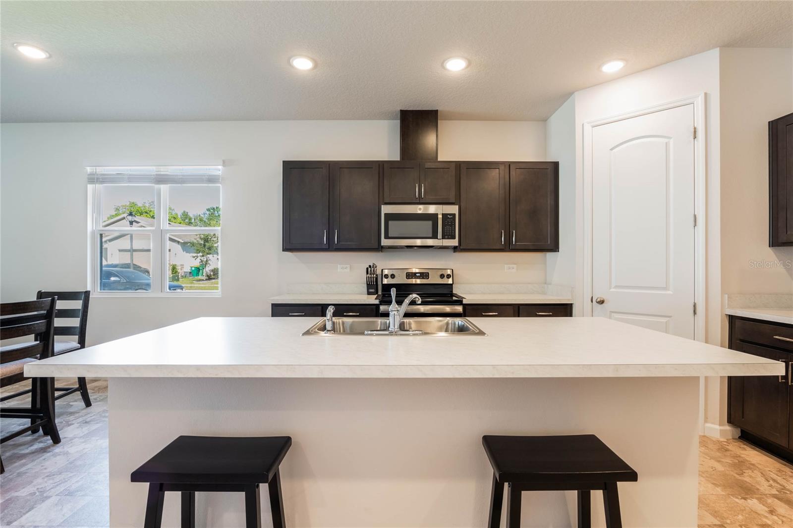 1016 RIVER OTTER WAY