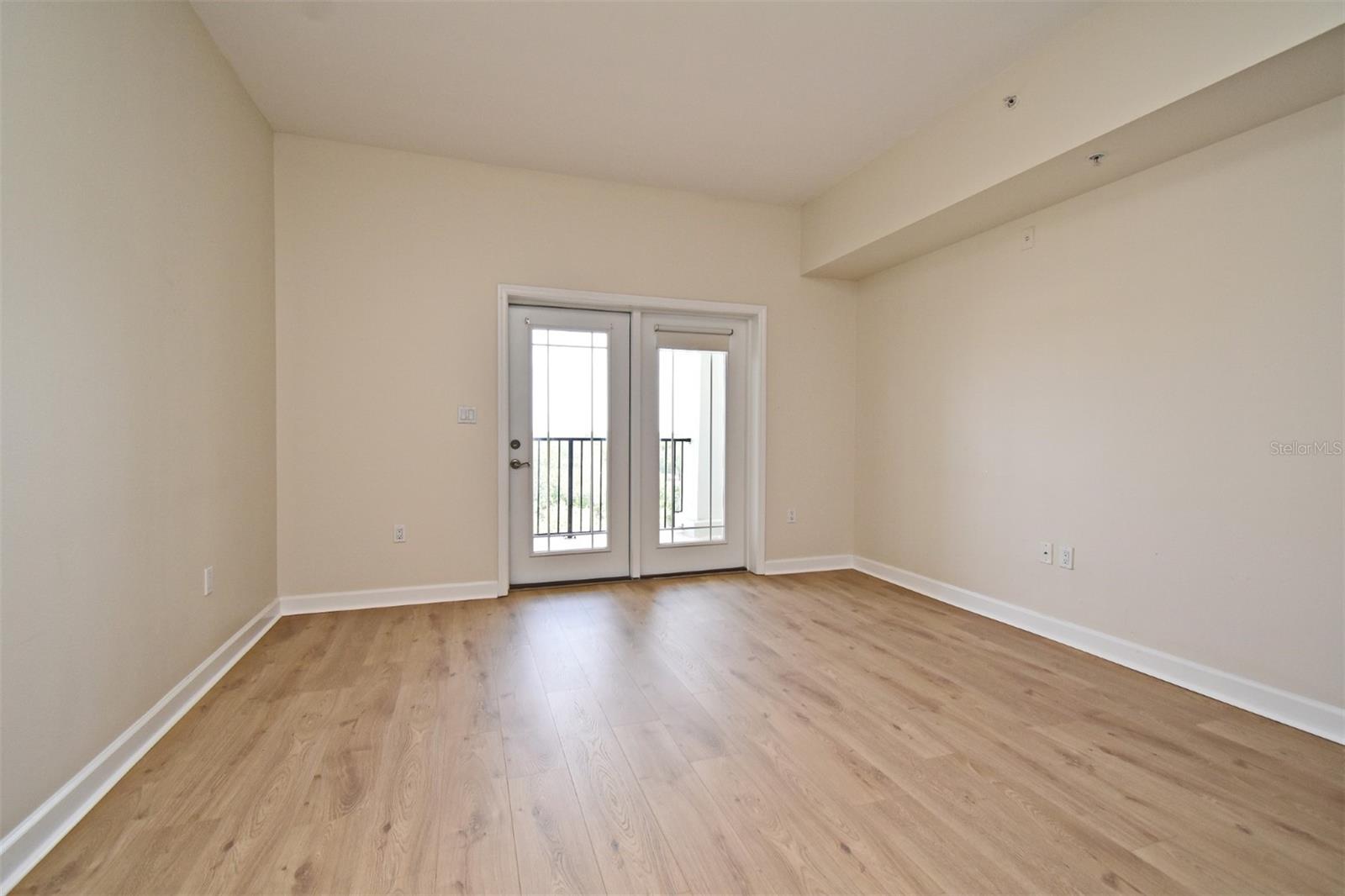 2305 EDGEWATER DR #171