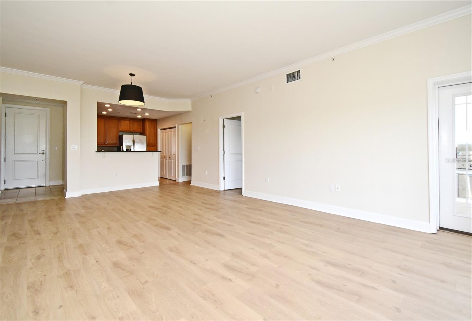 2305 EDGEWATER DR #171