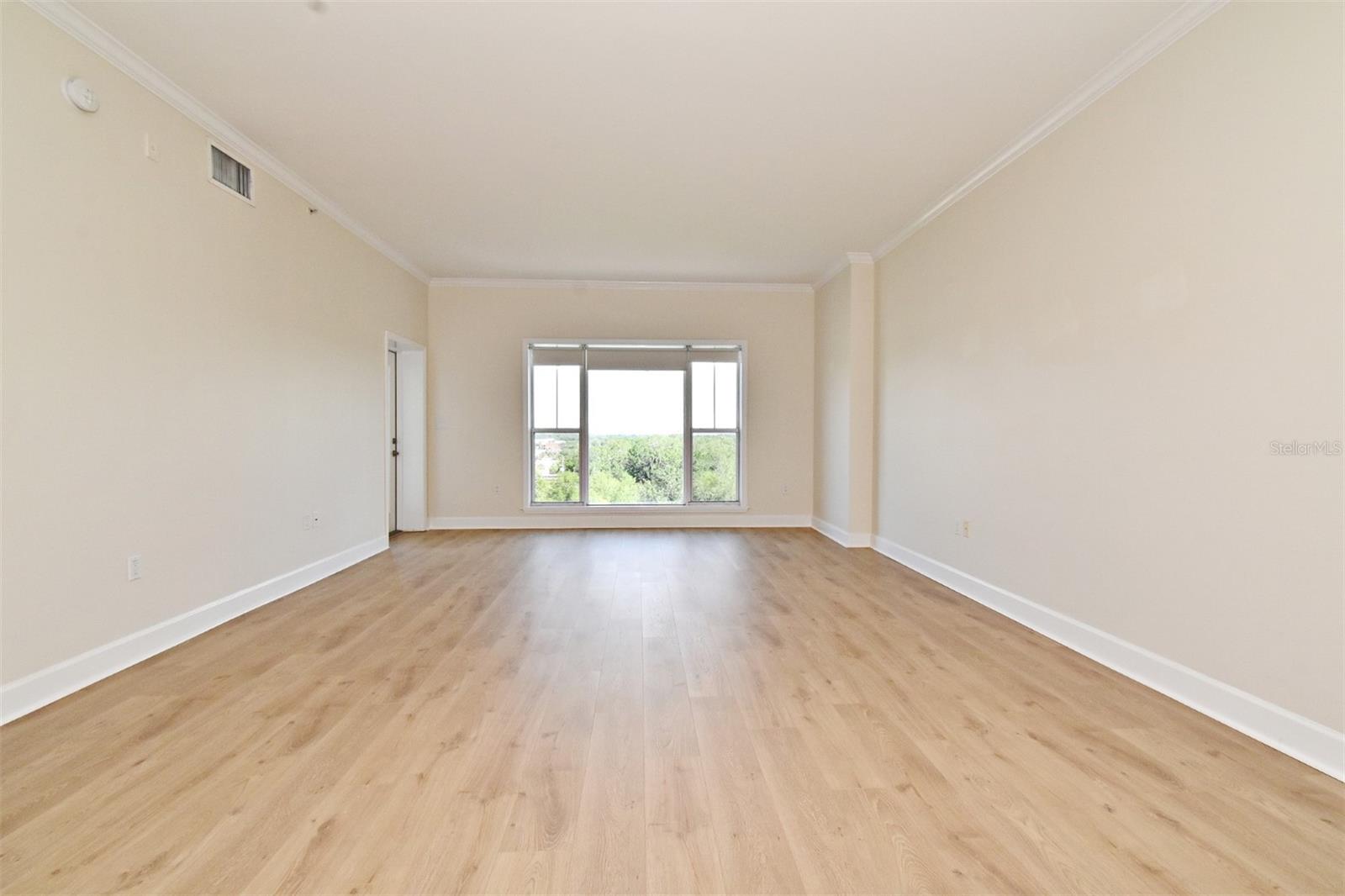 2305 EDGEWATER DR #171