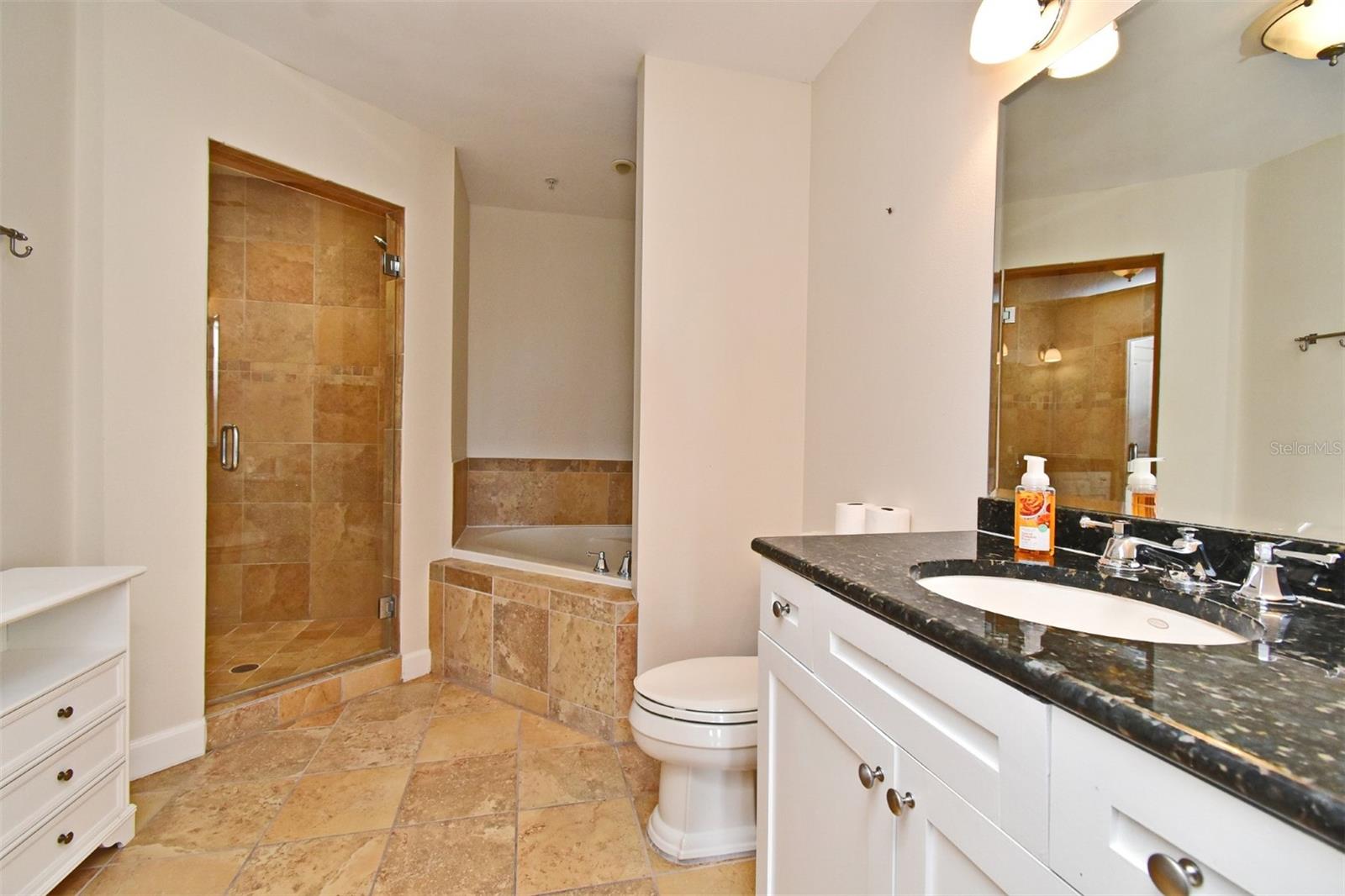 2305 EDGEWATER DR #171