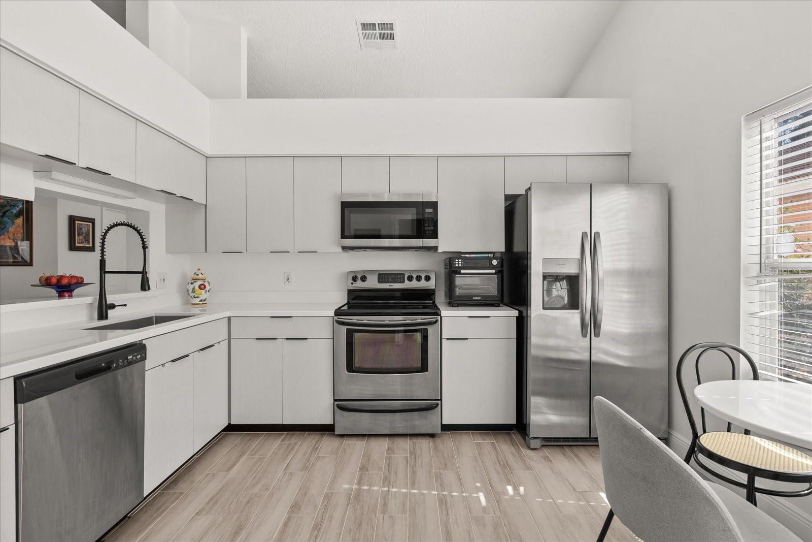 342 HANGING MOSS CIR