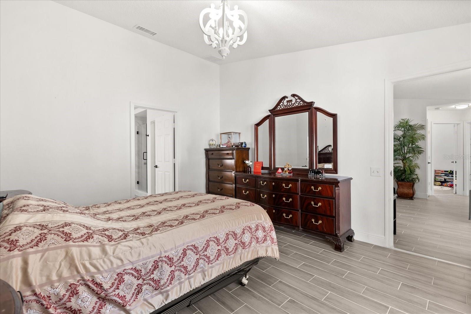 342 HANGING MOSS CIR