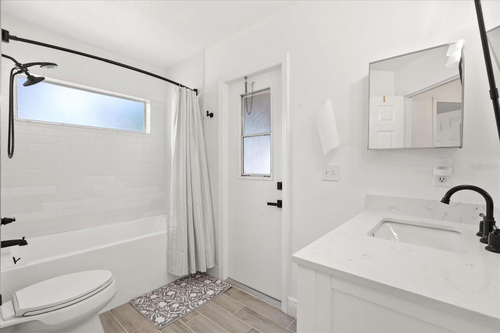 342 HANGING MOSS CIR